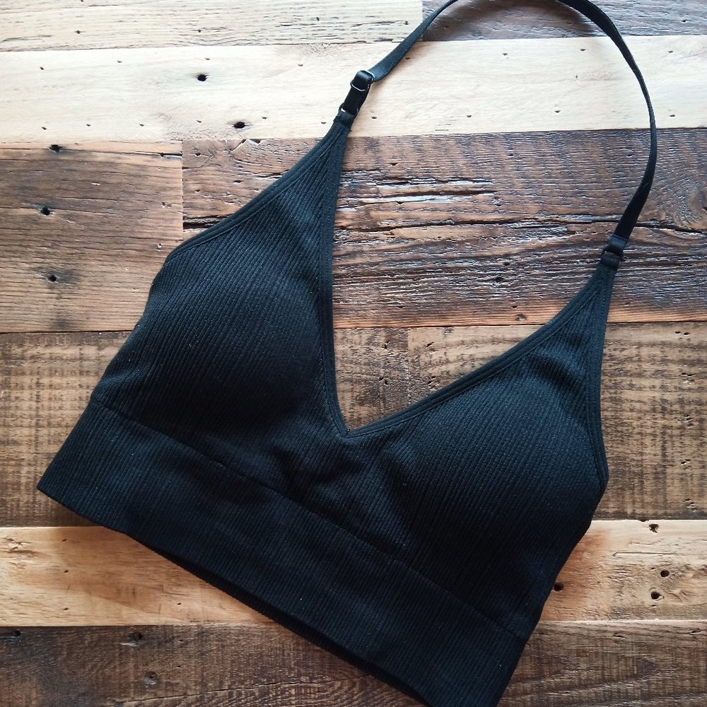 PINK Victoria's Secret Halter Top Bralette